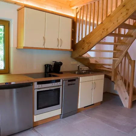 Grobmbauerhuette بيت للعطل