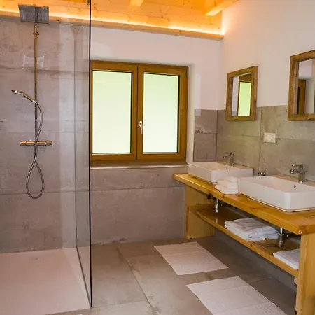 Casa de Férias Grobmbauerhuette Sankt Stefan ob Leoben
