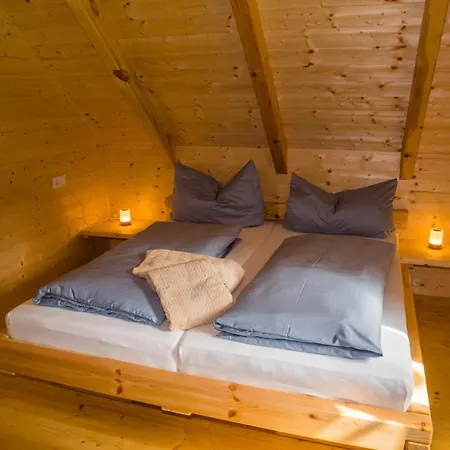 Grobmbauerhuette بيت للعطل